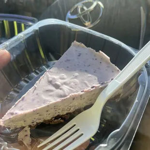 Raw blue berry cheesecake