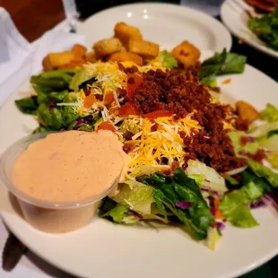 Excellent side salad