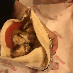 roll up sandwich - grilled chicken and hummus