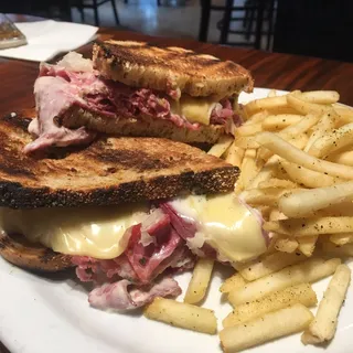 Reuben Sandwich