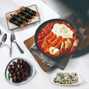Grandma Tteokbokki, and side menus