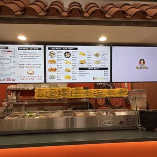 Menu and topping bar
