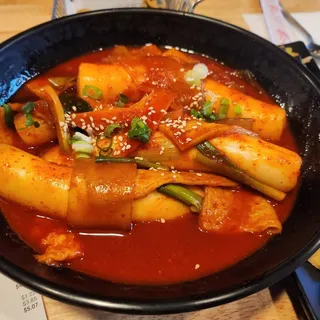 Fried Garaetteok Skewers (2 Pcs)