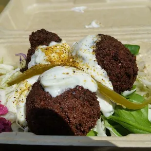 Falafel salad