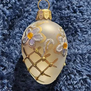 Here is another egg tree addition