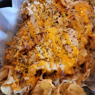 ows a loaded nachos