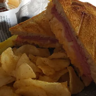 Great Ruben &amp; chips!