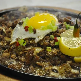 Sizzling Sisig