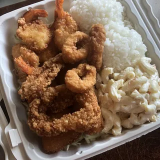 14. Seafood Combo Platter