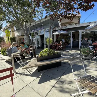 Hal's outdoor seating