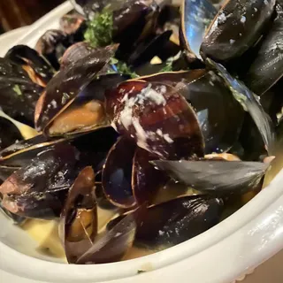 Mussels in White Wine Sauce