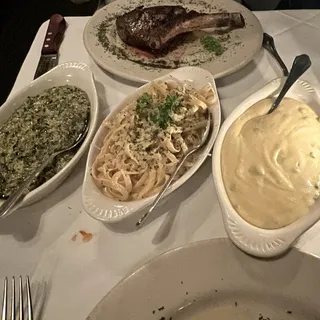 Fettuccine Alfredo