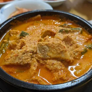 Kimchi pork belly biji stew