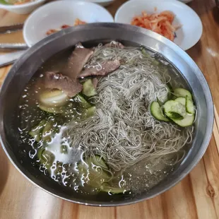 Mul naengmyeon