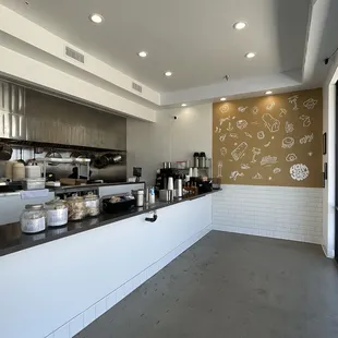 sushi and sashimi, interior