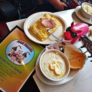 a table full of breakfast foods