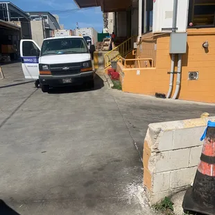 No parking, so busy, no room!