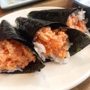 Salmon Hand Roll