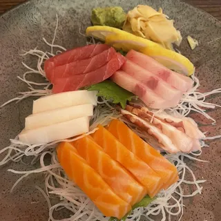 Sashimi Deluxe