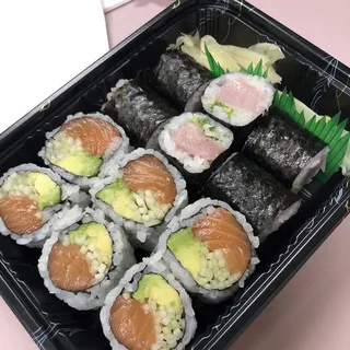 Yellowtail Scallion Roll