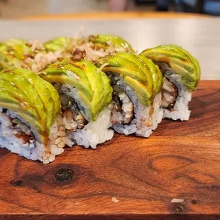Caterpillar roll