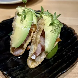 Sashimi tacos