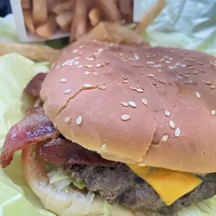 Avocado Bacon Cheeseburger Combo