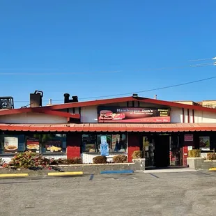 the outside of the restaurant