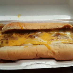 Chili-cheese dog