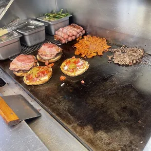 EL GORDO  hamburger they have tacos $2.59 each delicious