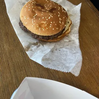 Classic Cheeseburger