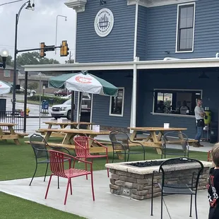 outdoor seating and fire pit