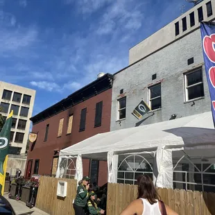 Packer bar!
