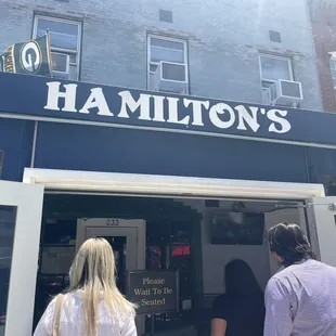 customers entering the restaurant