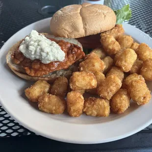 Buffalo Chicken Sandwich w Tater Tots
