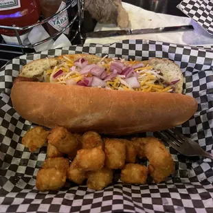 Chili dog was pretty decent. The tater tots were on point!!