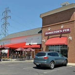 patio and live music