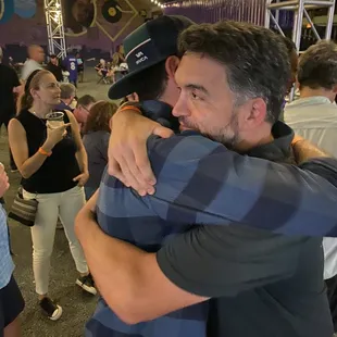 Best friends reconnect at HammerJacks