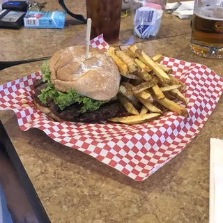 Wide Guy Burger