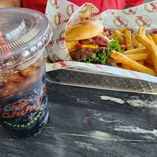Smashed bbq ,bacon smash