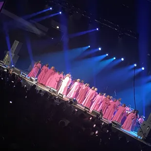 Ricky Dillard &amp; Choir