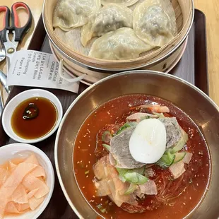 Spicy noodles and Mandoo