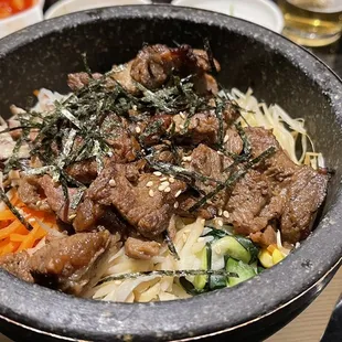 Galbi Dolsot bimbimbap