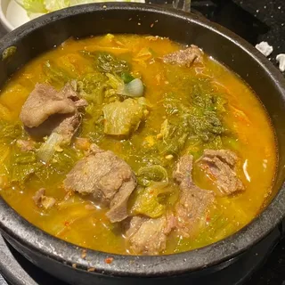 Woo-Guhji Galbi Tang