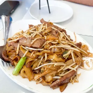 37. Dry fried beef chow fun
