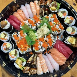 Sushi platter