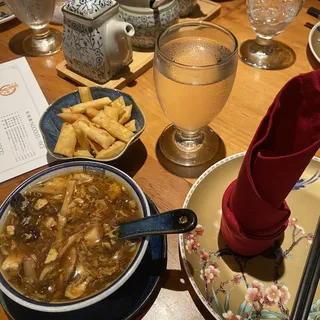S1. Hot and Sour Soup