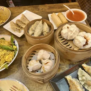 A 5. Beef & Vegetable Dumpling