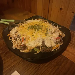 Stir Bulgogi Udong Noodle with Cheese()