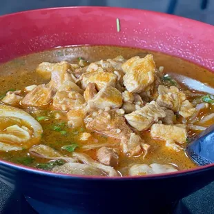 Coconut chicken curry noodles